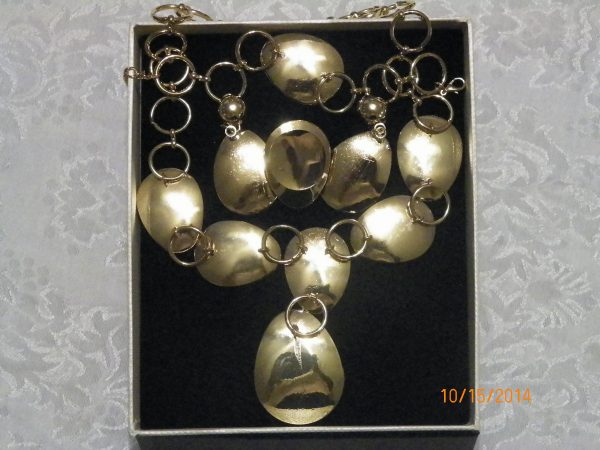 a31fd8_9b235f27931c45378d08183fc62d3e21