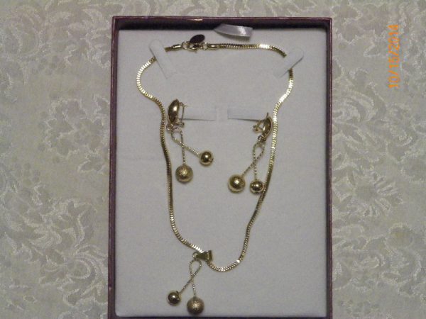 a31fd8_e77f329a16b94b41b532755ce37502fe